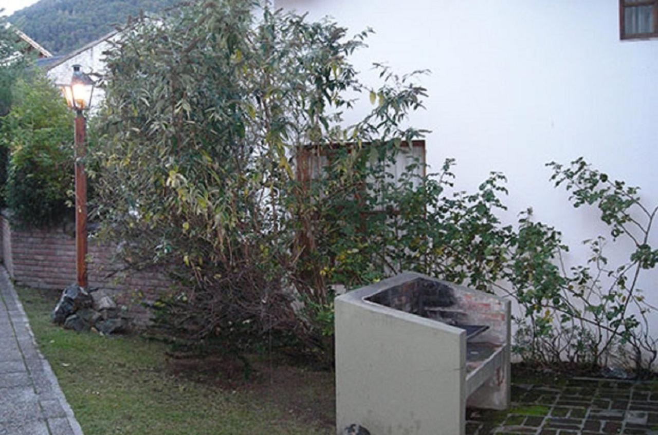 Cabanas Luz De Luna San Martín de los Andes Exteriör bild
