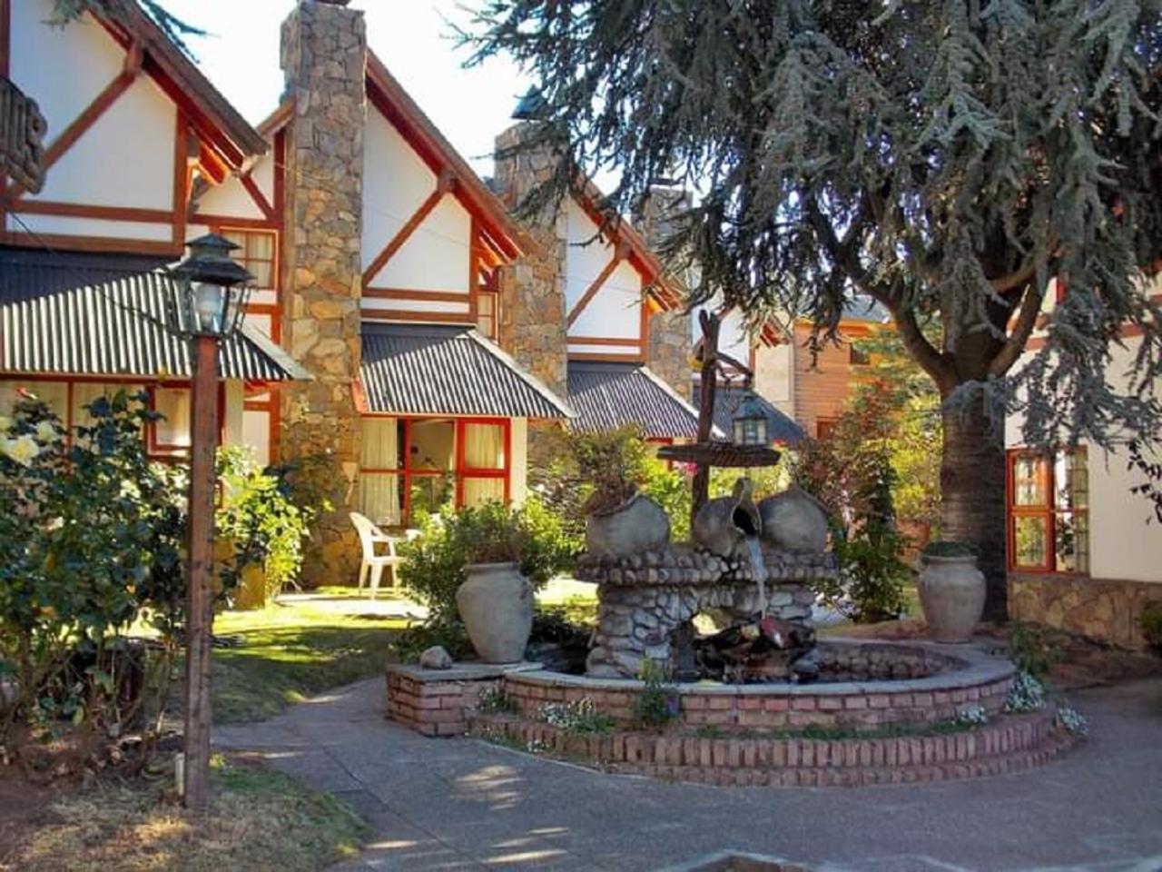 Cabanas Luz De Luna San Martín de los Andes Exteriör bild
